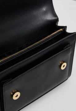 MICHAEL Michael Kors Damen JADE GUSSET KING - Umhängetasche - Black -Michael Kors Verkäufe 04b3c196b98d4acebdc77cc062189c9d