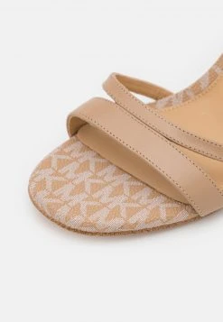 MICHAEL Michael Kors Damen KIMBERLY - Riemensandalette - Camel 15 MICHAEL Michael Kors Damen KIMBERLY - Riemensandalette - Camel -Michael Kors Verkäufe 0772e956ee9847a0bb8f68323807c14e