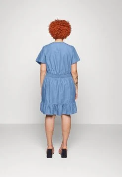 MICHAEL Michael Kors Damen WRAP DRESS - Freizeitkleid - Light Cadet Wash 11 MICHAEL Michael Kors Damen WRAP DRESS - Freizeitkleid - Light Cadet Wash -Michael Kors Verkäufe 0a60450bf6fc461386a7bd4c6ba618b1