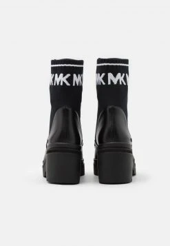 MICHAEL Michael Kors Damen BREA BOOTIE - Plateaustiefelette - Black/optic White -Michael Kors Verkäufe 0b321b08f76541fea28ac26c52e010d8