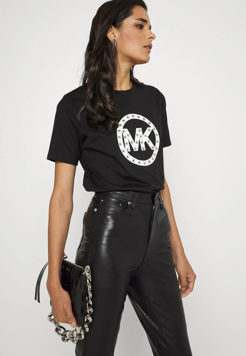 MICHAEL Michael Kors Damen STUD CIRCLE LOGO TEE - T-Shirt Print - Black 6 MICHAEL Michael Kors Damen STUD CIRCLE LOGO TEE - T-Shirt Print - Black – Bild 4