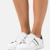 MICHAEL Michael Kors Damen KEATON STRIPE - Sneaker Low - Bright White/multicolor -Michael Kors Verkäufe 1576a7c02a6c4ce8b6e9fdf3ad5cd913