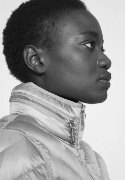 MICHAEL Michael Kors Damen SHORT PACKABLE PUFFER - Daunenjacke - Nickel -Michael Kors Verkäufe 2f4020fb2f9f4c7fa7798f8dc85b0cc2