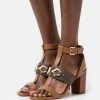 MICHAEL Michael Kors Damen IZZY T STRAP - High Heel Sandalette - Brown/multi-coloured -Michael Kors Verkäufe 316fd16ad94b4258997862f8c113fd43