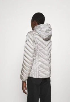 MICHAEL Michael Kors Damen SHORT PACKABLE PUFFER - Daunenjacke - Nickel -Michael Kors Verkäufe 33a3b214243445c4a2107fce0378aced