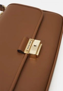 MICHAEL Michael Kors Damen BRADSHAW - Handtasche - Luggage -Michael Kors Verkäufe 35de7dfd8a6443cc894853c1b5803ed1