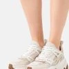 MICHAEL Michael Kors Damen NICK TRAINER - Sneaker Low - Light Cream/multi-coloured -Michael Kors Verkäufe 38560adb0b8641328ada7e2bcfa22e12