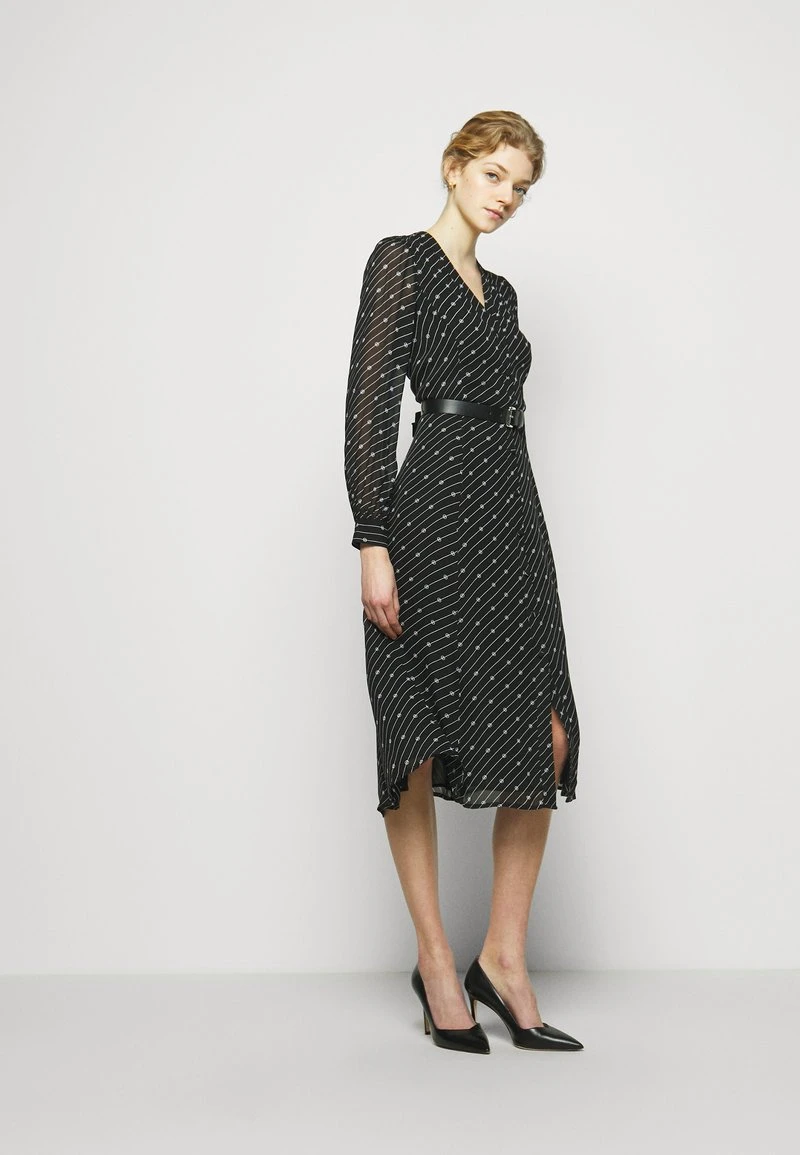 CIRCLE LOGO DRESS - Freizeitkleid - black/white MICHAEL Michael Kors Damen CIRCLE LOGO DRESS - Freizeitkleid - Black/white -Michael Kors Verkäufe 404f18aa9694495d9b58df6d3d69e4ba