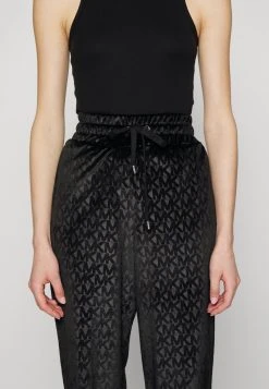 MICHAEL Michael Kors Damen LOGO SLOUCHY - Jogginghose - Black -Michael Kors Verkäufe 4945e06ebd4f4795a1bb96aa970fddc3