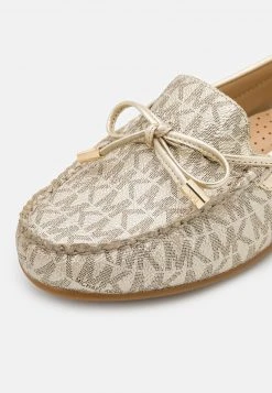 MICHAEL Michael Kors Damen SUTTON - Slipper - Pale Gold -Michael Kors Verkäufe 55935de9ce664e63bf3f4df8c3a5ba2f