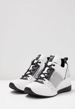 MICHAEL Michael Kors Damen GEORGIE TRAINER - Sneaker Low - Bright White/metallic 13 MICHAEL Michael Kors Damen GEORGIE TRAINER - Sneaker Low - Bright White/metallic -Michael Kors Verkäufe 6a2d2bb842534e2b9bb95bf76ca3eb43