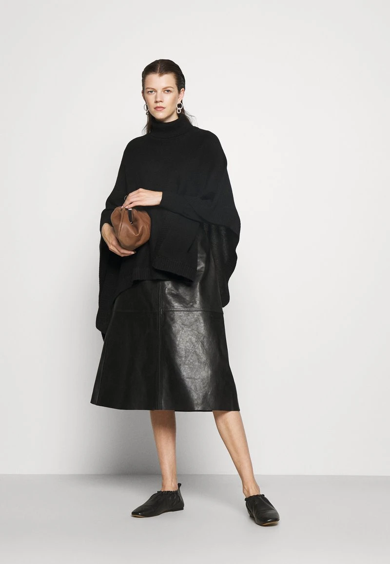 ASYM PONCHO - Cape - black MICHAEL Michael Kors Damen ASYM PONCHO - Cape - Black -Michael Kors Verkäufe 730ba910a6db422a85d082f25530a6f3