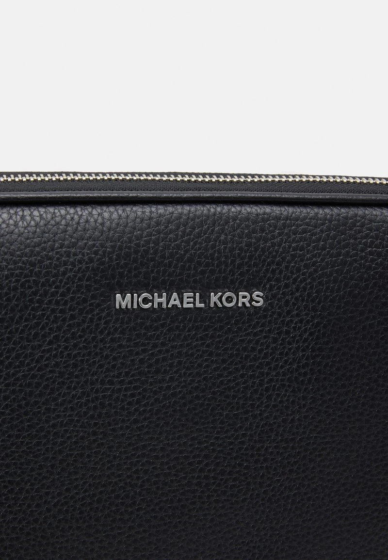 MICHAEL Michael Kors Damen JET SET LAPTOP CASE - Notebooktasche - Black 7 MICHAEL Michael Kors Damen JET SET LAPTOP CASE - Notebooktasche - Black – Bild 5