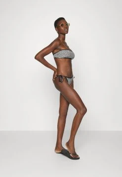 MICHAEL Michael Kors Damen MINI LEOPARD BANDEAU - Bikini-Top - Black 9 MICHAEL Michael Kors Damen MINI LEOPARD BANDEAU - Bikini-Top - Black -Michael Kors Verkäufe 7ab34d61d8aa4127b55050cbce024814