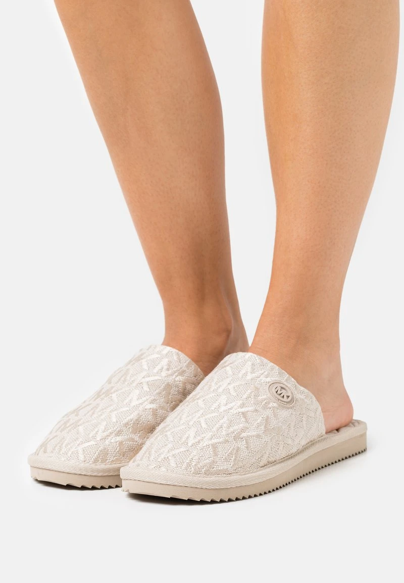 JANIS - Hausschuh - natural MICHAEL Michael Kors Damen JANIS - Hausschuh - Natural -Michael Kors Verkäufe 7c2312d49b4044f59297132440f10bdb