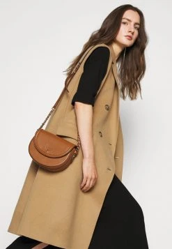 MICHAEL Michael Kors Damen JET SET DOME - Umhängetasche - Tan