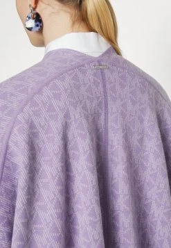 MICHAEL Michael Kors Damen BOLD INTARSIA PONCHO - Cape - Lavender Mist 13 MICHAEL Michael Kors Damen BOLD INTARSIA PONCHO - Cape - Lavender Mist -Michael Kors Verkäufe 8250fe3ec0ef4e3291550698680f16f3