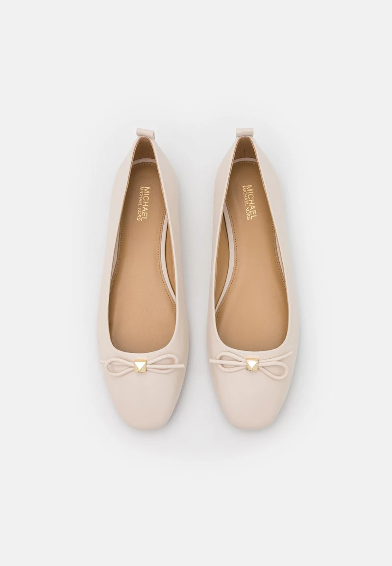 MICHAEL Michael Kors Damen ELOISE FLEX BALLET - Klassischer Ballerina - Light Cream 7 MICHAEL Michael Kors Damen ELOISE FLEX BALLET - Klassischer Ballerina - Light Cream – Bild 5