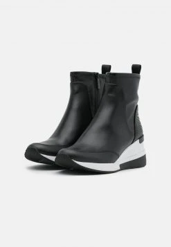 MICHAEL Michael Kors Damen KINSEY - Sneaker High - Black 11 MICHAEL Michael Kors Damen KINSEY - Sneaker High - Black -Michael Kors Verkäufe 8a8f78ffcf2641778a1e3fef6f0f895a