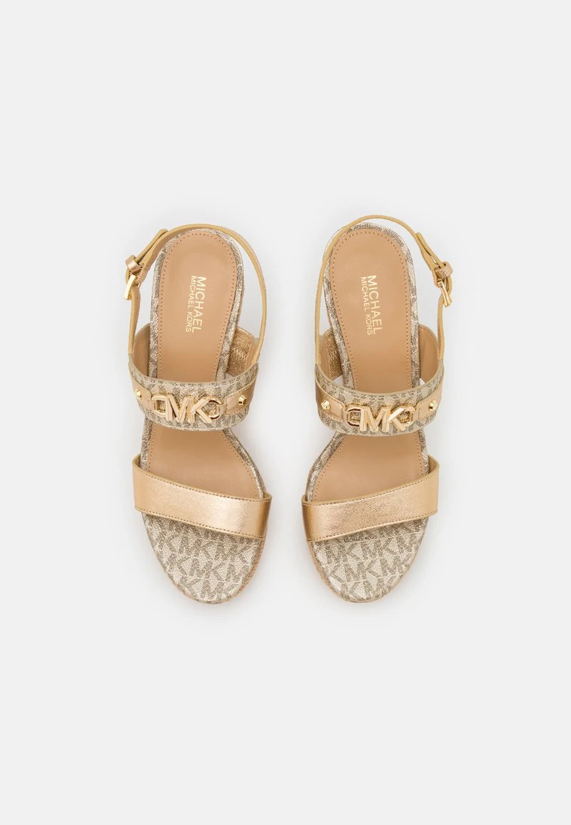 FARRAH WEDGE - Plateausandalette - pale gold MICHAEL Michael Kors Damen FARRAH WEDGE - Plateausandalette - Pale Gold -Michael Kors Verkäufe 9282b044cf744a32a0d9f5ab42617558