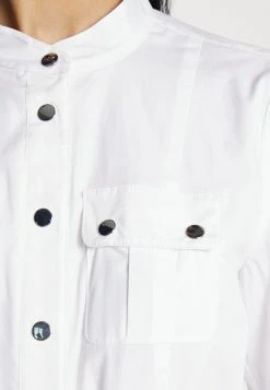 MICHAEL Michael Kors Damen UTILITY DRESS - Freizeitkleid - White 7 MICHAEL Michael Kors Damen UTILITY DRESS - Freizeitkleid - White -Michael Kors Verkäufe 92f7e4d355cf4e1bb7b8487c0a6e9254