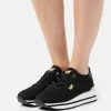 MICHAEL Michael Kors Damen MONIQUE TRAINER - Sneaker Low - Black -Michael Kors Verkäufe 97c44647705342a8a1629d130f571332