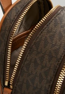 MICHAEL Michael Kors Damen RHEA ZIP XS BACKPACK - Tagesrucksack - Brown -Michael Kors Verkäufe 9bf71eb1791e4745a94f2e065bcd1a4b