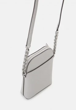 MICHAEL Michael Kors Damen JET SET FLAT CASE - Umhängetasche - Aluminum -Michael Kors Verkäufe 9e9922870492415b94937ffa9d23ed69