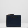 MICHAEL Michael Kors Damen JET SET SNAP BILLFOLD SMALL - Geldbörse - Navy -Michael Kors Verkäufe 9ef155c868794497874c0081fc976f3c