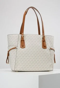 MICHAEL Michael Kors Damen VOYAGER SIGNATURE TOTE - Handtasche - Vanilla -Michael Kors Verkäufe 9f08ee4976d64ca08e4eed793c901c16