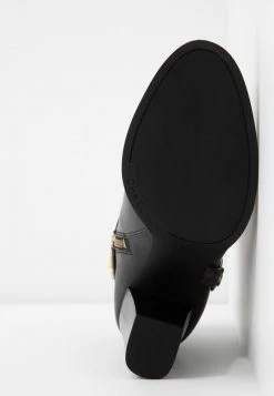 MICHAEL Michael Kors Damen PRESTON BOOTIE - High Heel Stiefelette - Black/brown 15 MICHAEL Michael Kors Damen PRESTON BOOTIE - High Heel Stiefelette - Black/brown -Michael Kors Verkäufe a2b7ce2bc396497cb0dc9904e121552f