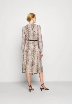 MICHAEL Michael Kors Damen SUPER SNAKE KATE - Blusenkleid - Dune 10 MICHAEL Michael Kors Damen SUPER SNAKE KATE - Blusenkleid - Dune -Michael Kors Verkäufe a985946d3b764efb919b799461b19ac8