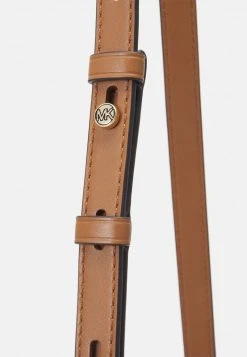 MICHAEL Michael Kors Damen HAMILTON LEGACY BELTED - Handtasche - Vanilla/acrn -Michael Kors Verkäufe b3aedece770c4cff902b40a73402fd8f