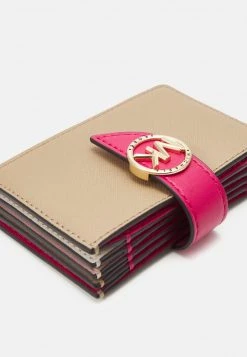 MICHAEL Michael Kors Damen GREENWICH XS ACCORDIAN CARD CASE - Geldbörse - Rubn Red -Michael Kors Verkäufe bb73ae507c984cd181b66721f6b61b14