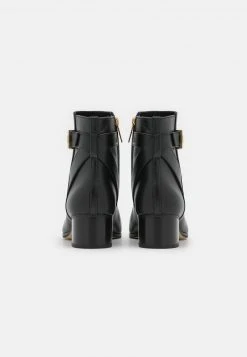 MICHAEL Michael Kors Damen BRITTON - Stiefelette - Black -Michael Kors Verkäufe bd81ecd2635049cf9b26679294c1205b