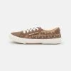 MICHAEL Michael Kors Kinder IZETTA - Sneaker Low - Butternut -Michael Kors Verkäufe c0cf526a1bd4467d915681a90674ba7b