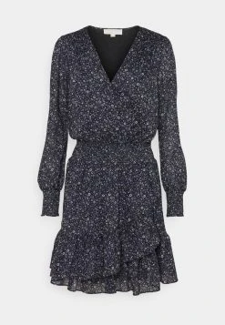 MICHAEL Michael Kors Damen TINY HIPPIE DRESS - Freizeitkleid - Deep Purple 12 MICHAEL Michael Kors Damen TINY HIPPIE DRESS - Freizeitkleid - Deep Purple -Michael Kors Verkäufe c6d9648d019149bea48e5f01c90bfcbe