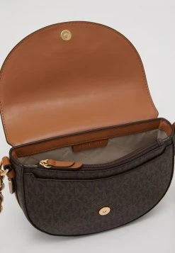 MICHAEL Michael Kors Damen JET SET CHARM DOME - Umhängetasche - Brown/acorn 10 MICHAEL Michael Kors Damen JET SET CHARM DOME - Umhängetasche - Brown/acorn -Michael Kors Verkäufe c729f28b075c467395efed3a27dfb11d