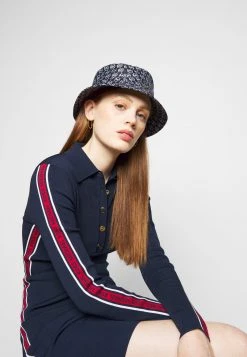 MICHAEL Michael Kors Damen LOGO TAPE SPLIT HEM DRESS - Etuikleid - Midnightblue 13 MICHAEL Michael Kors Damen LOGO TAPE SPLIT HEM DRESS - Etuikleid - Midnightblue -Michael Kors Verkäufe c74b21453d354ed4b2c3dd28993460da