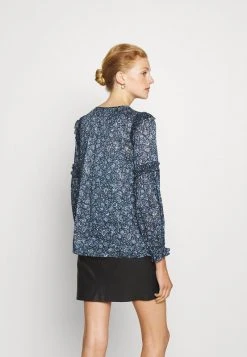 MICHAEL Michael Kors Damen HAPPY HIPPIE - Bluse - Light Blue 9 MICHAEL Michael Kors Damen HAPPY HIPPIE - Bluse - Light Blue -Michael Kors Verkäufe f3720d25d68444329288aa7983f4743a