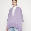MICHAEL Michael Kors Damen BOLD INTARSIA PONCHO - Cape - Lavender Mist 1 MICHAEL Michael Kors Damen BOLD INTARSIA PONCHO - Cape - Lavender Mist -Michael Kors Verkäufe fecced83ae504b25926b87b5b3851843